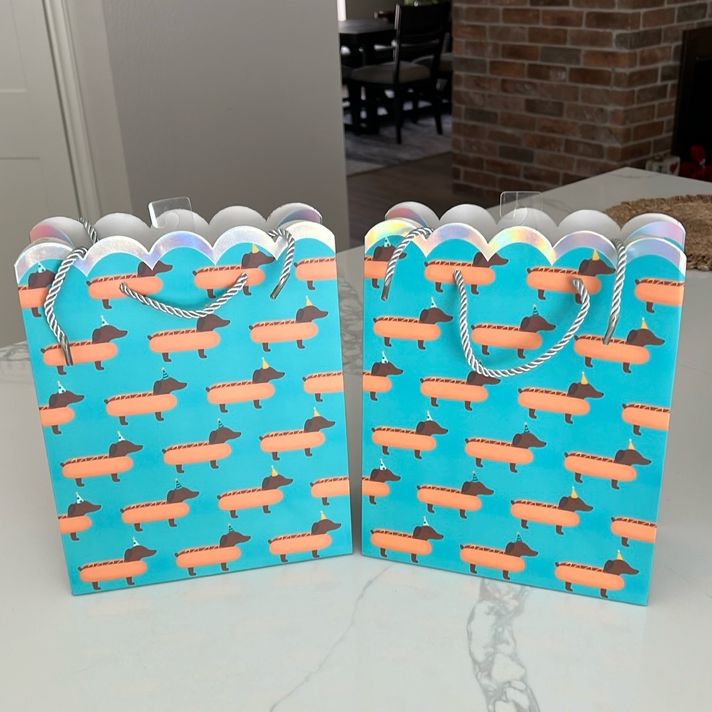 Cute.🐾Dachshund Gift Bag🐾